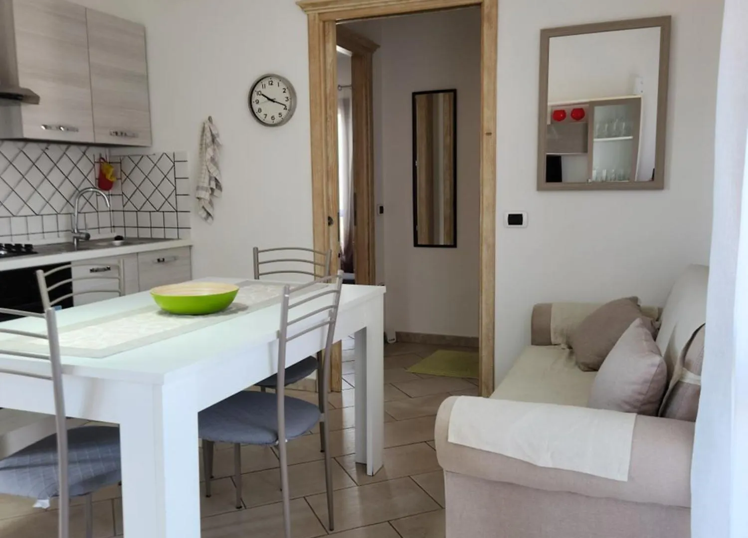 Casa Vacanza Conchiglia Pittulongu オルビア